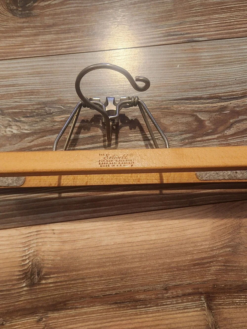 Set Of 3 Vintage Wooden Clamp Hangers - Natural Brown (Set of 3)